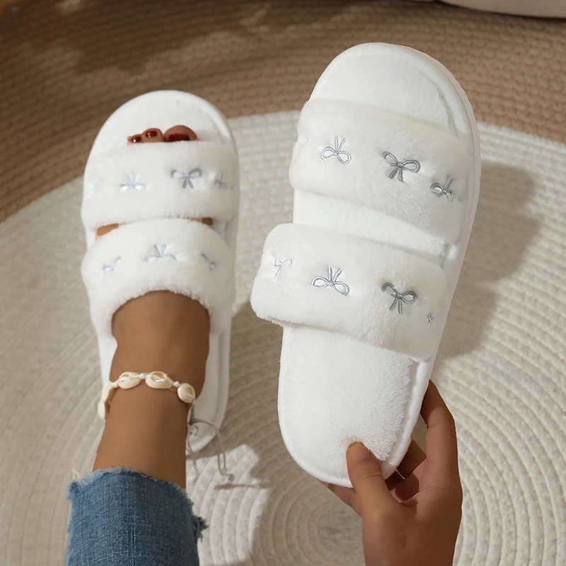 Moda Fiyonk Nakışlı Tüylü Terl - Embroidery Room incelemesi ve fiyatı