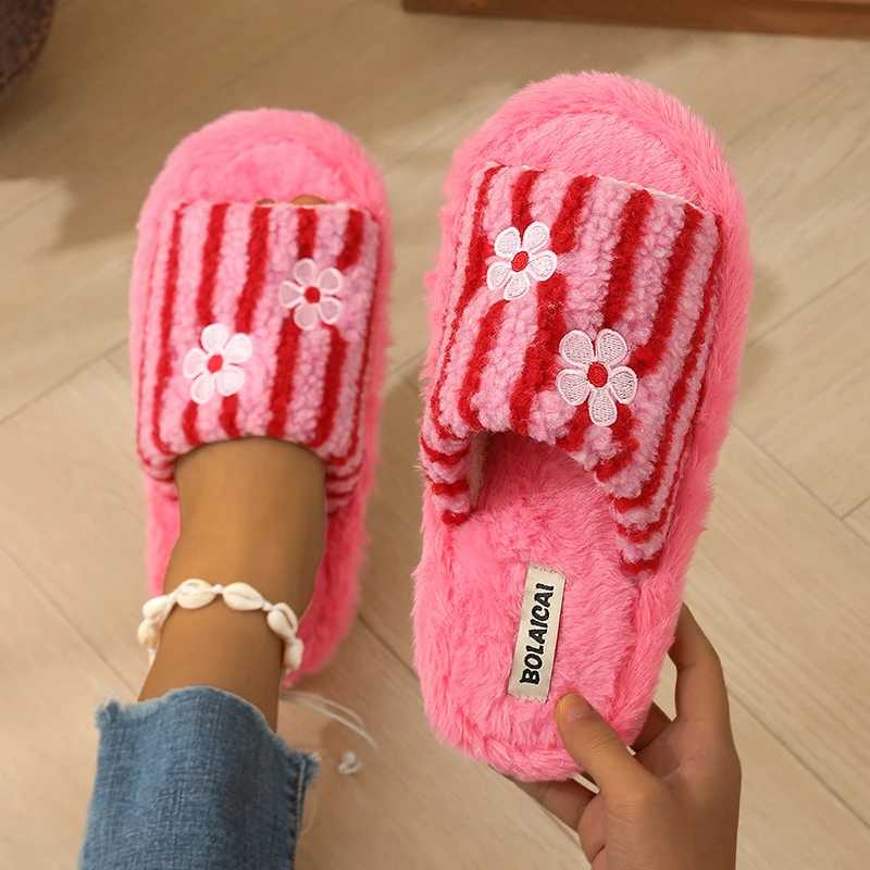 Çiçek Nakışlı Çizgili Peluş Te - Embroidery Room incelemesi ve fiyatı