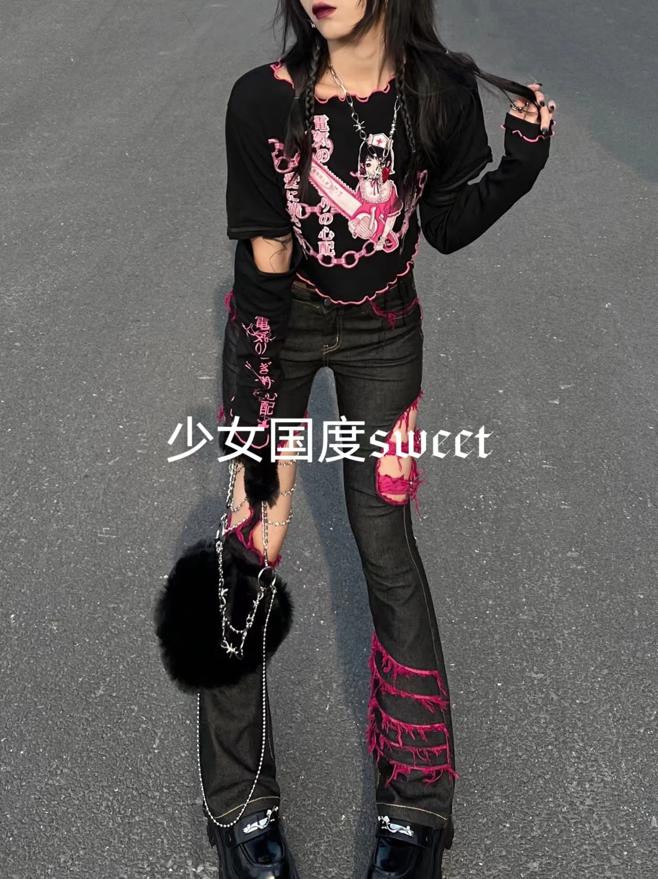 Japon Punk kız siyah kot kültü - Embroidery Jeans Sakura incelemesi ve fiyatı
