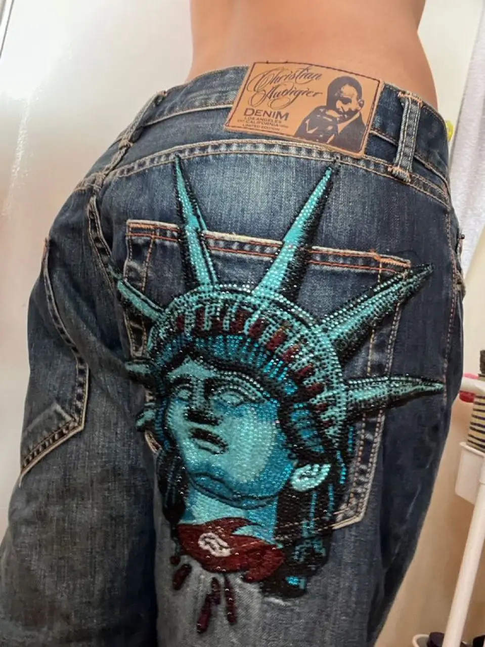 Y2k 2000s Özgürlük Heykeli Elm - Embroidery Jeans Sakura incelemesi ve fiyatı